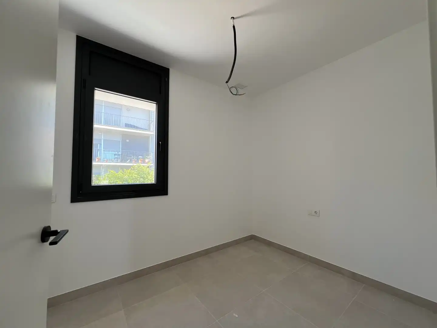 Maison mitoyenne avec terrasse à vendre à SINIES DE LES, imagen 8