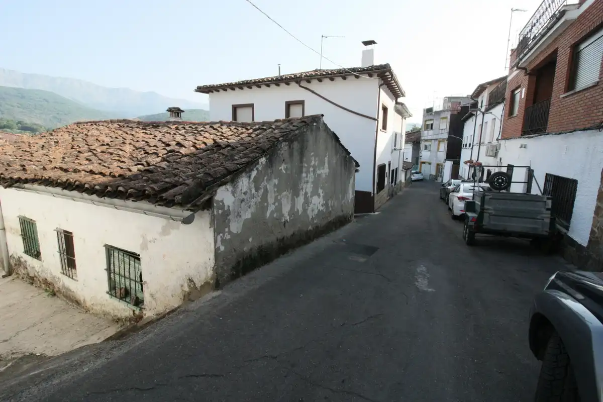 Vista exterior de Casa o chalet en venta en Arenas de San Pedro