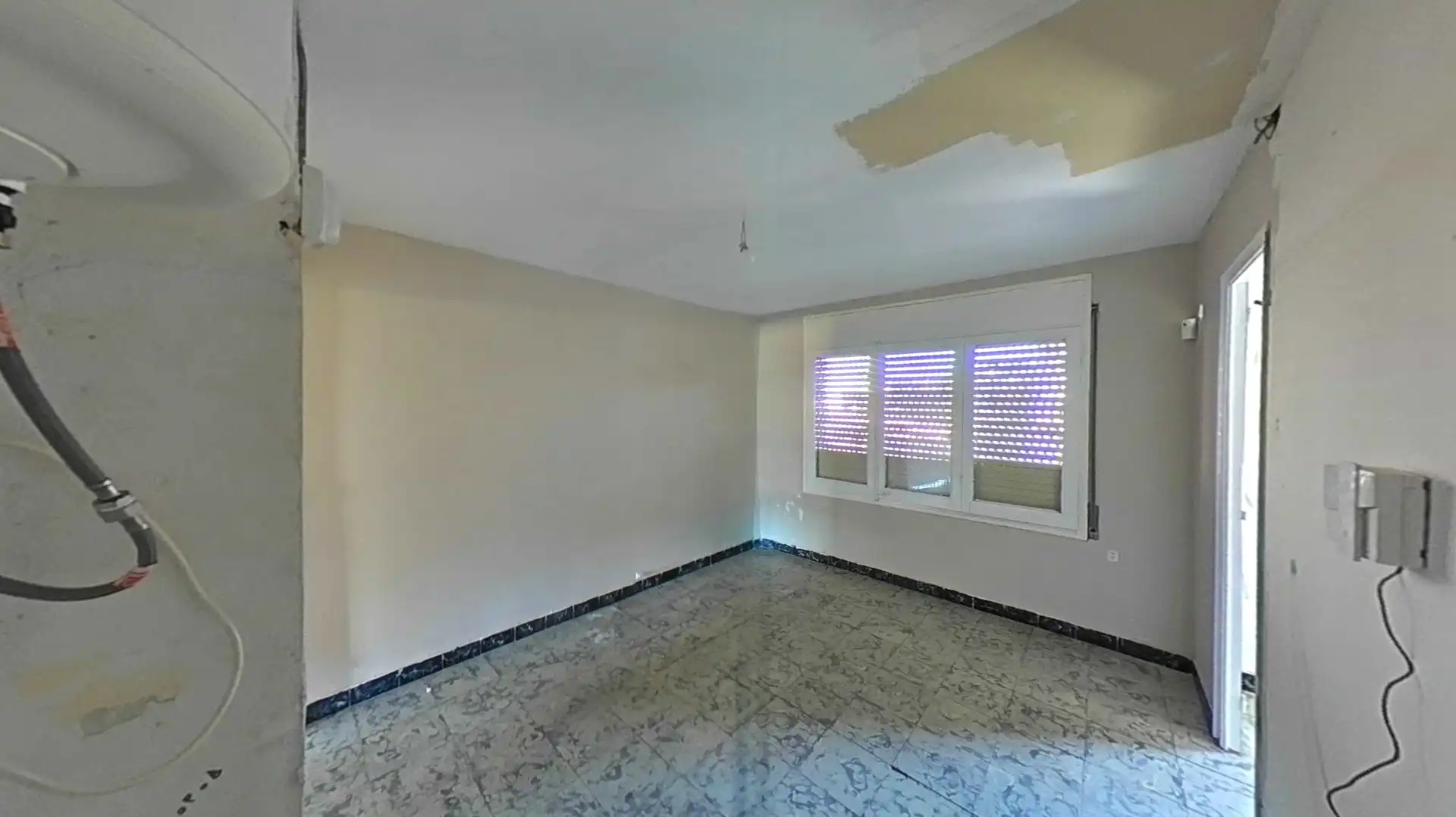 Sala de estar de Piso en venta en Vallirana con Balcón