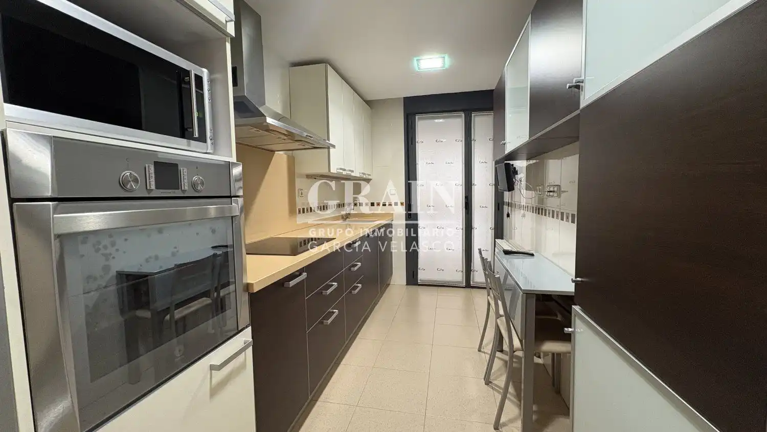 Cocina de Piso en venta en Albacete con Calefacción, Trastero y Piscina