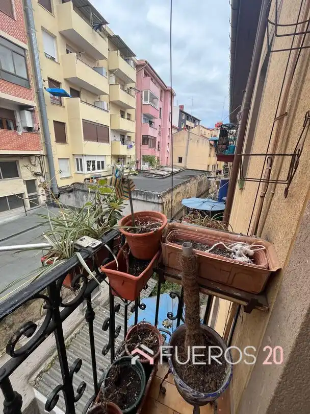 Terraza de Piso en venta en Barakaldo  con Terraza y Amueblado