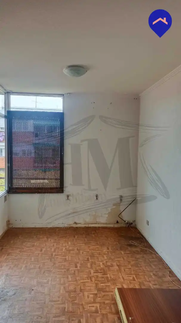 Piso en venta en Madrid con Calefacción, Terraza y Alarma