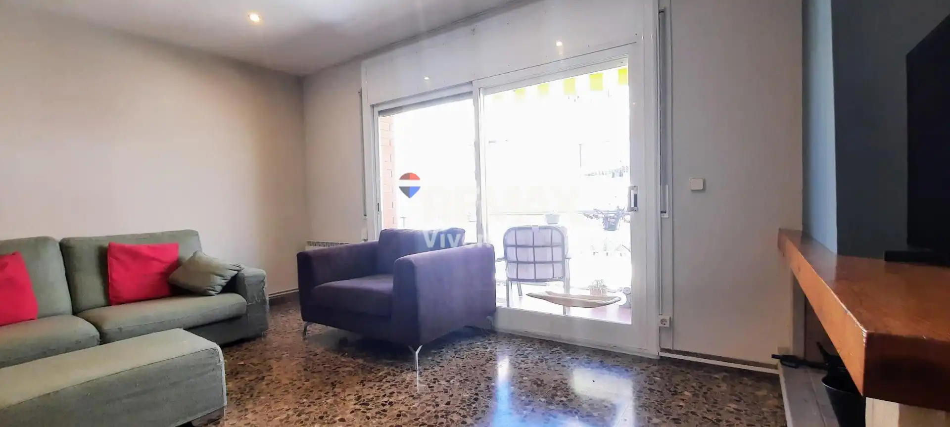 Sala d'estar de Pis en venda en Vilanova i la Geltrú amb Calefacció, Traster i Balcó