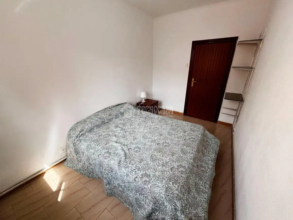Habitación de Piso en venta en Alagón con Balcón