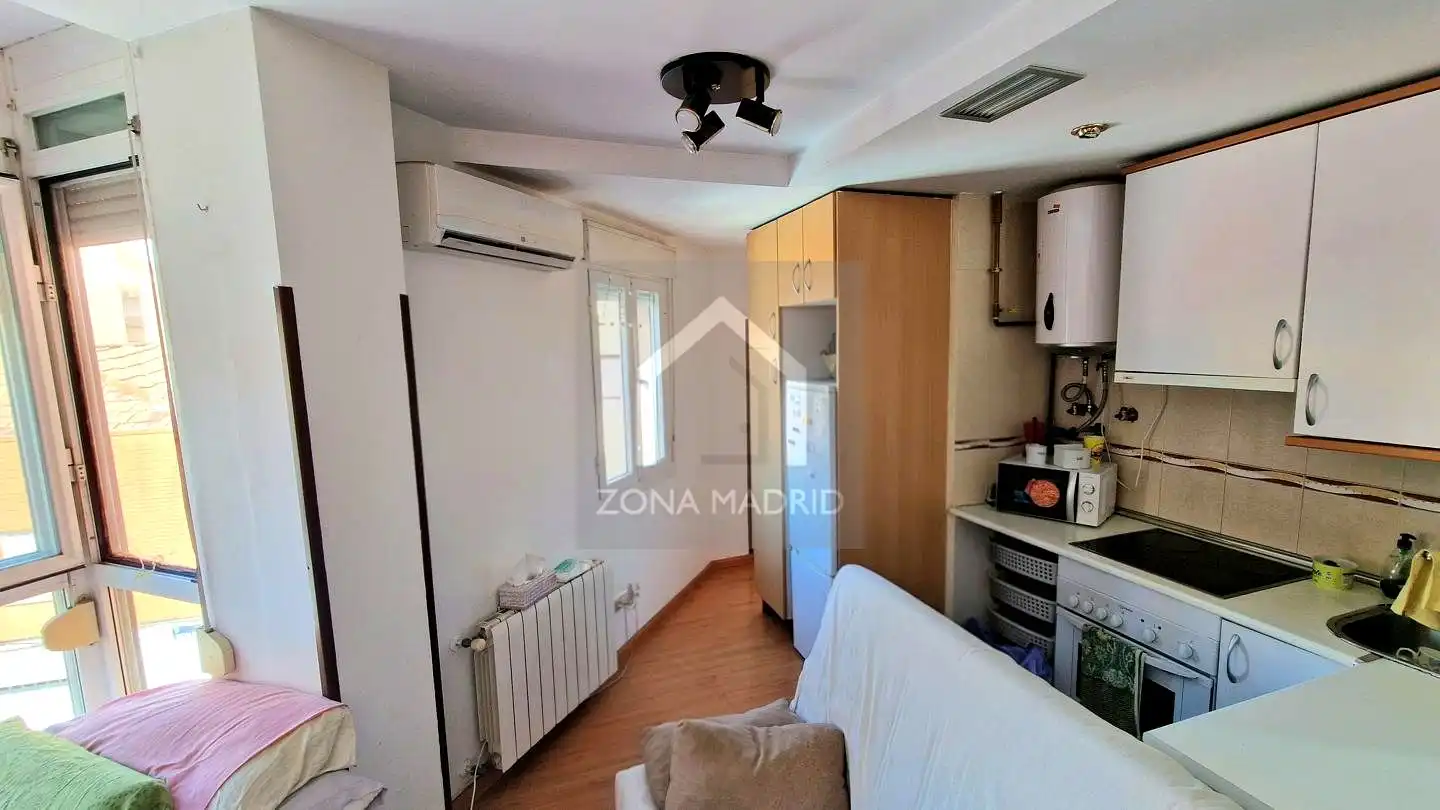 Piso con ascensor en venta en Calle de Indalecio Fernández, imagen 3
