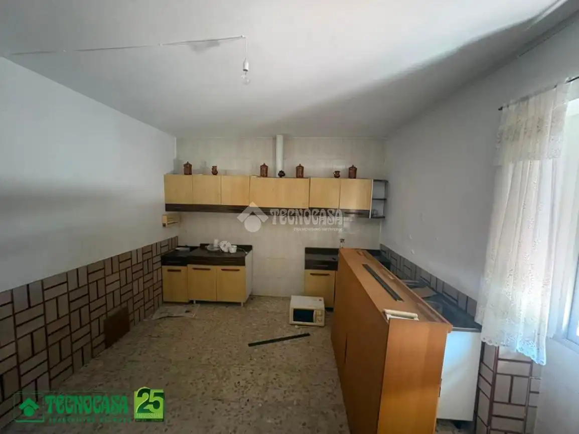 Cuina de Casa adosada en venda en Piedrabuena