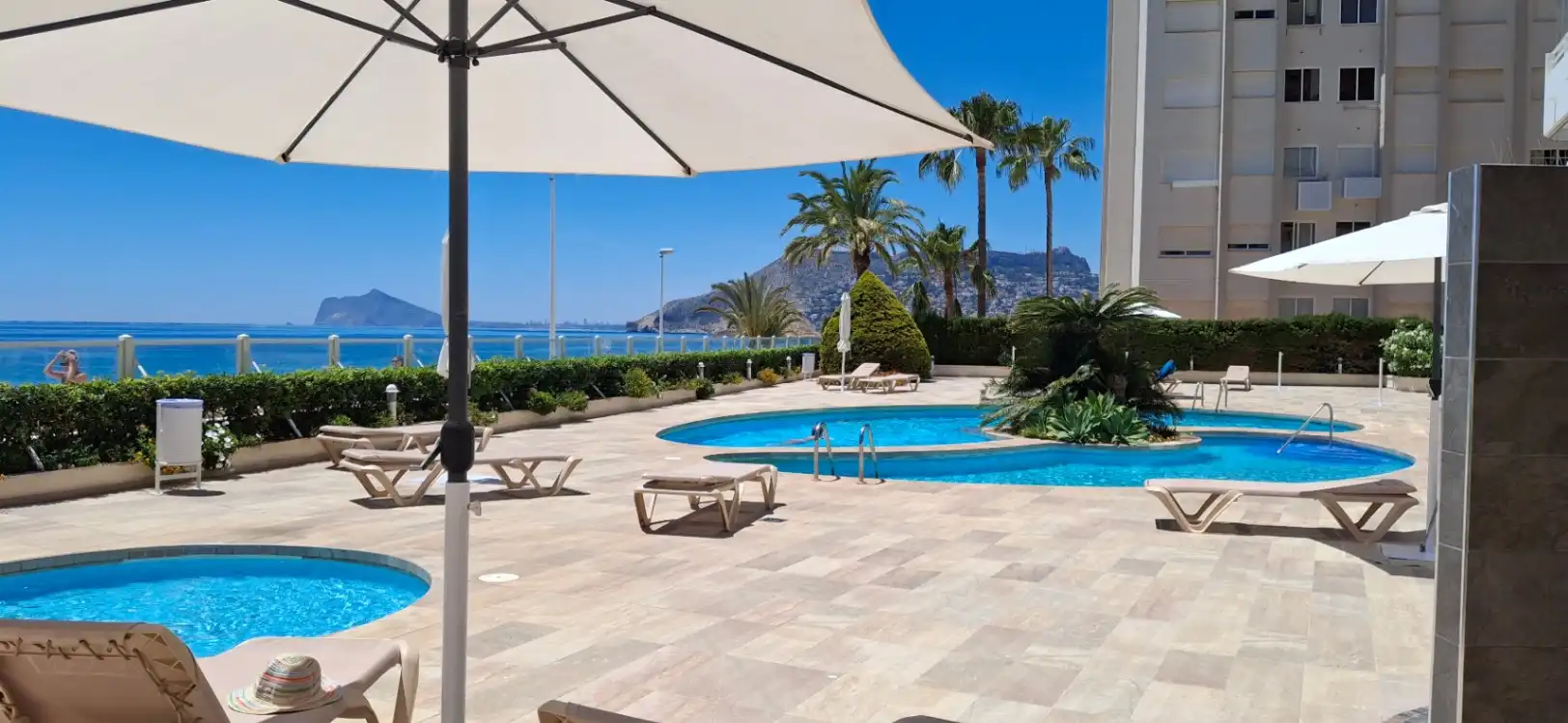Swimming pool of Apartments for sale in Calpe / Calp  with Air Conditioner, Terrace and Swimming Pool