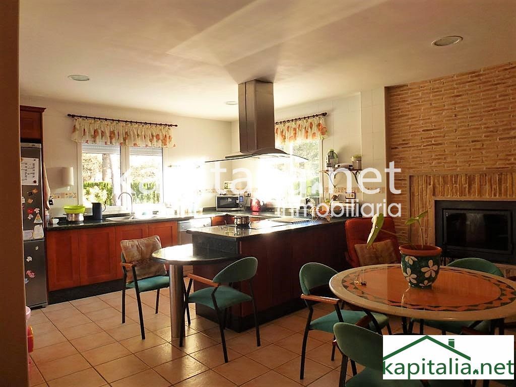 Kitchen of House or chalet for sale in Alcoy / Alcoi  with Heating, Private garden and Parquet flooring
