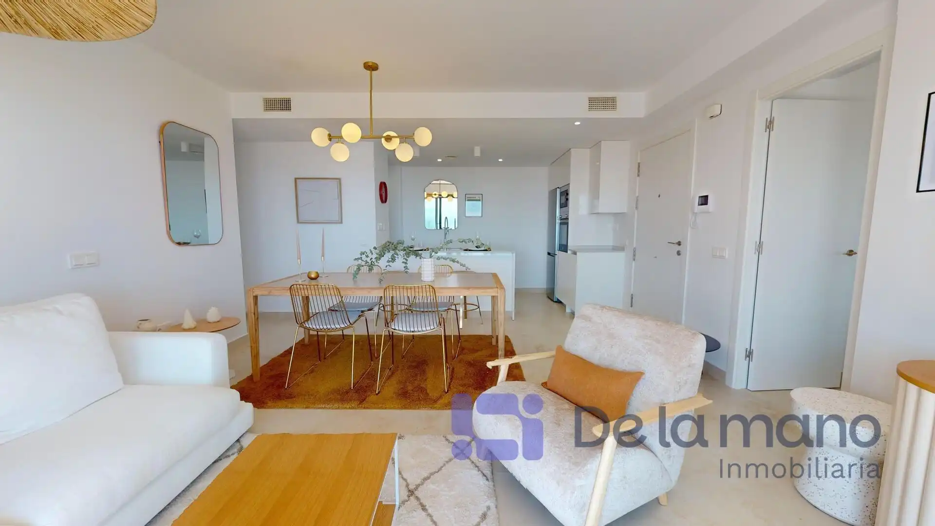 Flat with terrace for sale in Avenida Isla del Fraile, imagen 5