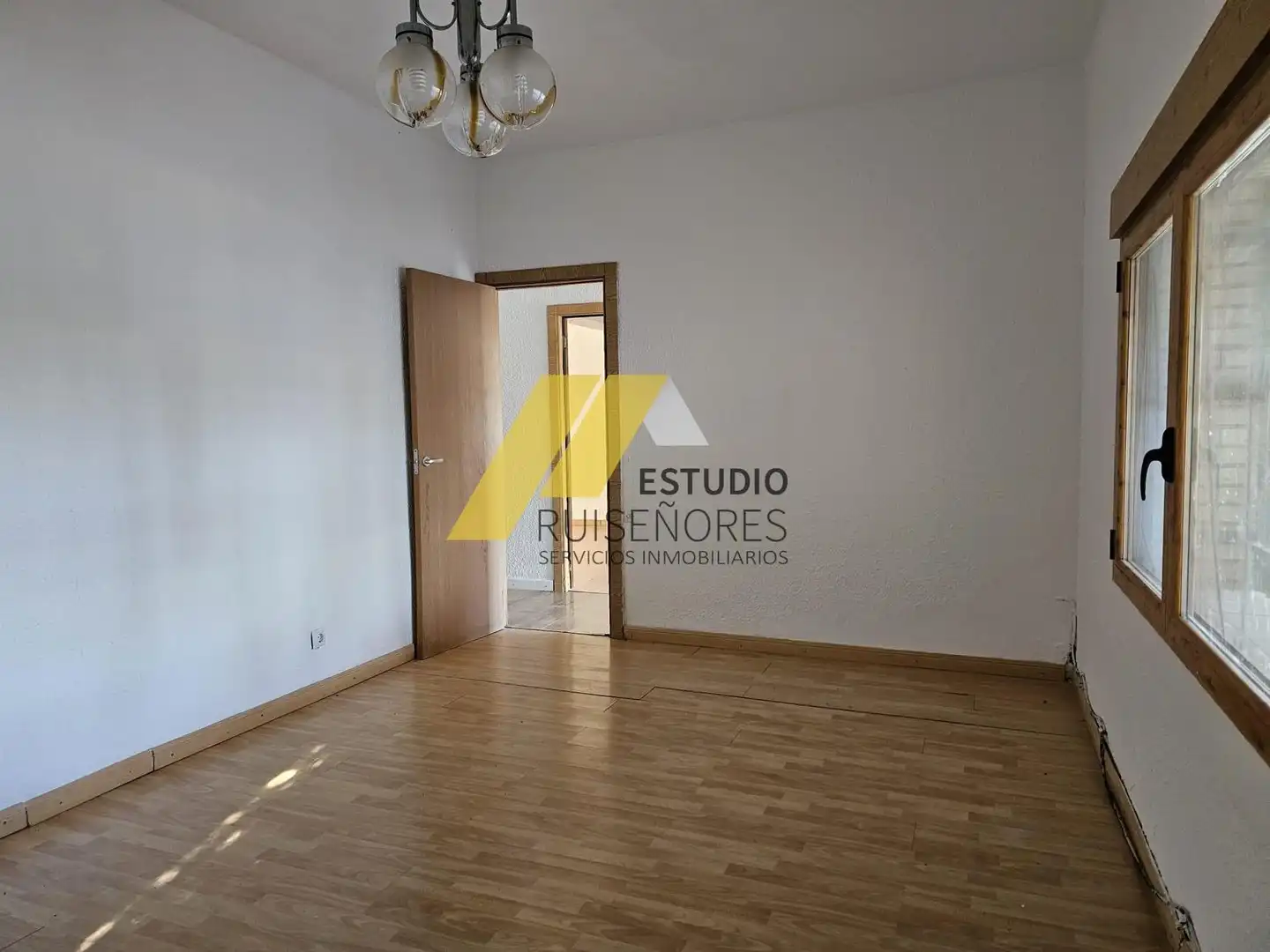 Dormitori de Casa o xalet en venda en Cuarte de Huerva amb Jardí privat, Terrassa i Traster