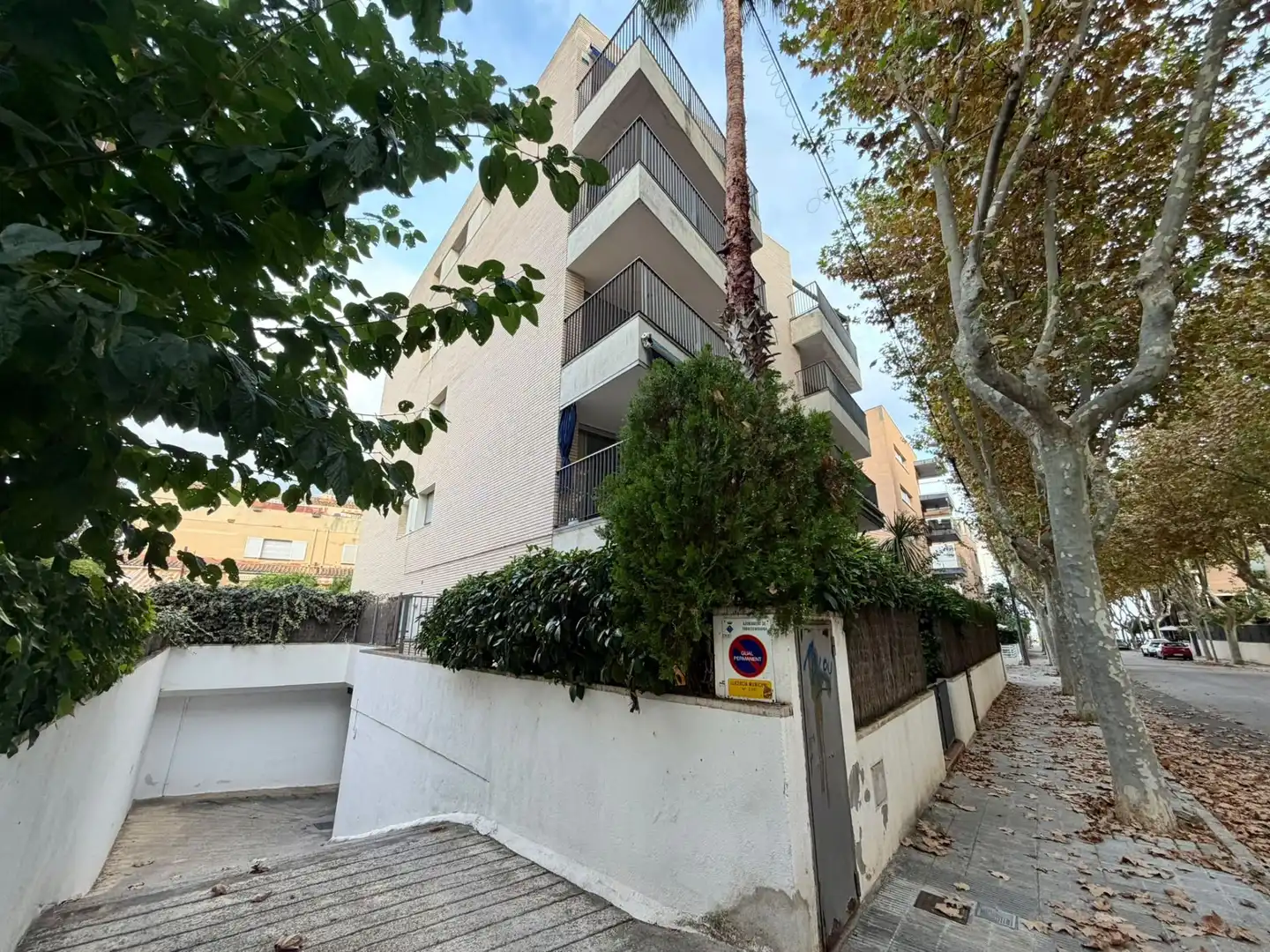 Piso con piscina en venta en MEDITERRANI