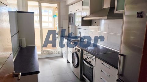 Foto 4 de Piso de alquiler en Valcarlos, Las Tablas, Madrid Capital