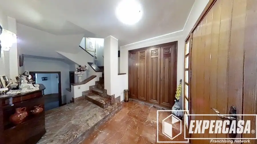 Casa o xalet en venda en Burjassot amb Aire condicionat, Calefacció i Terrassa