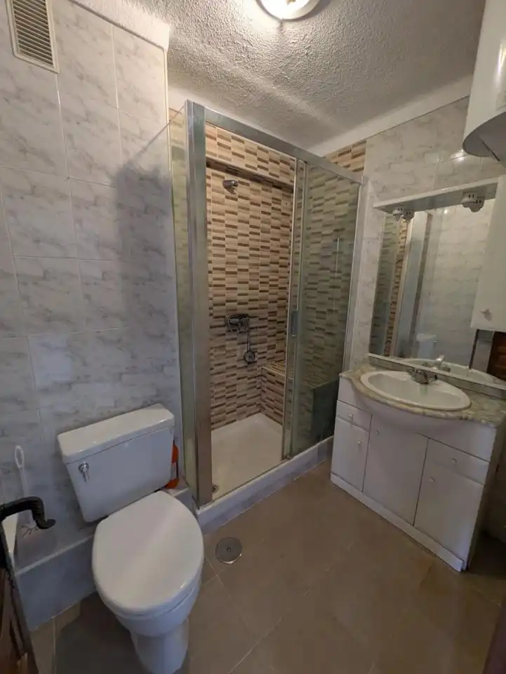 Monolocale con piscina in vendita a Avenida Antonio Toré Toré, imagen 18