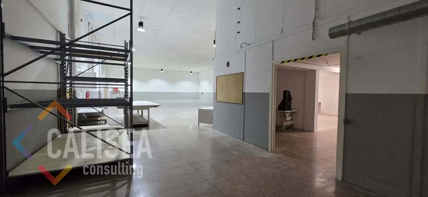 Nave industrial de alquiler en Sabadell