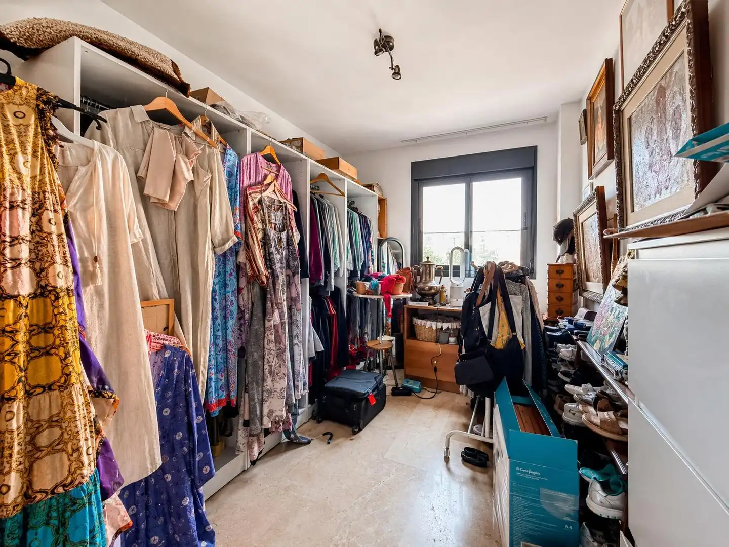 Habitación de Piso en venta en Alicante / Alacant con Aire acondicionado, Calefacción y Amueblado