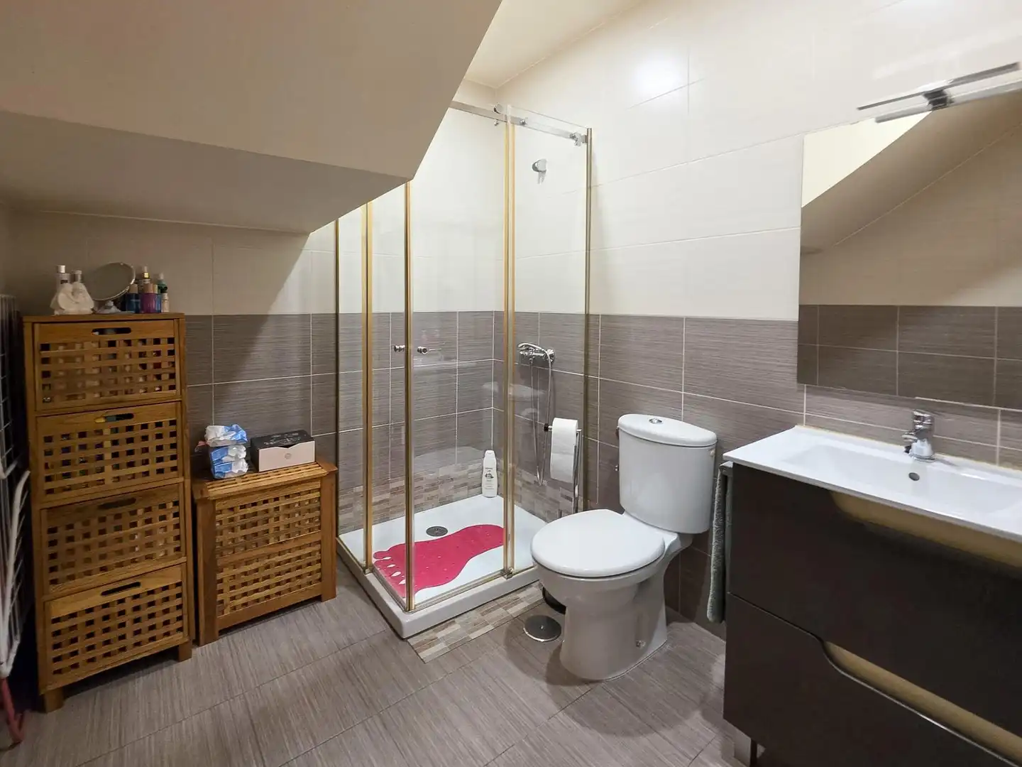 Bathroom of Detached homes for sale in Carranque, Toledo