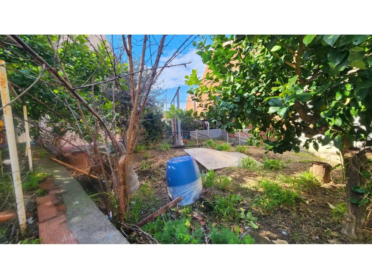 Jardín de Terreno en venta en Rubí