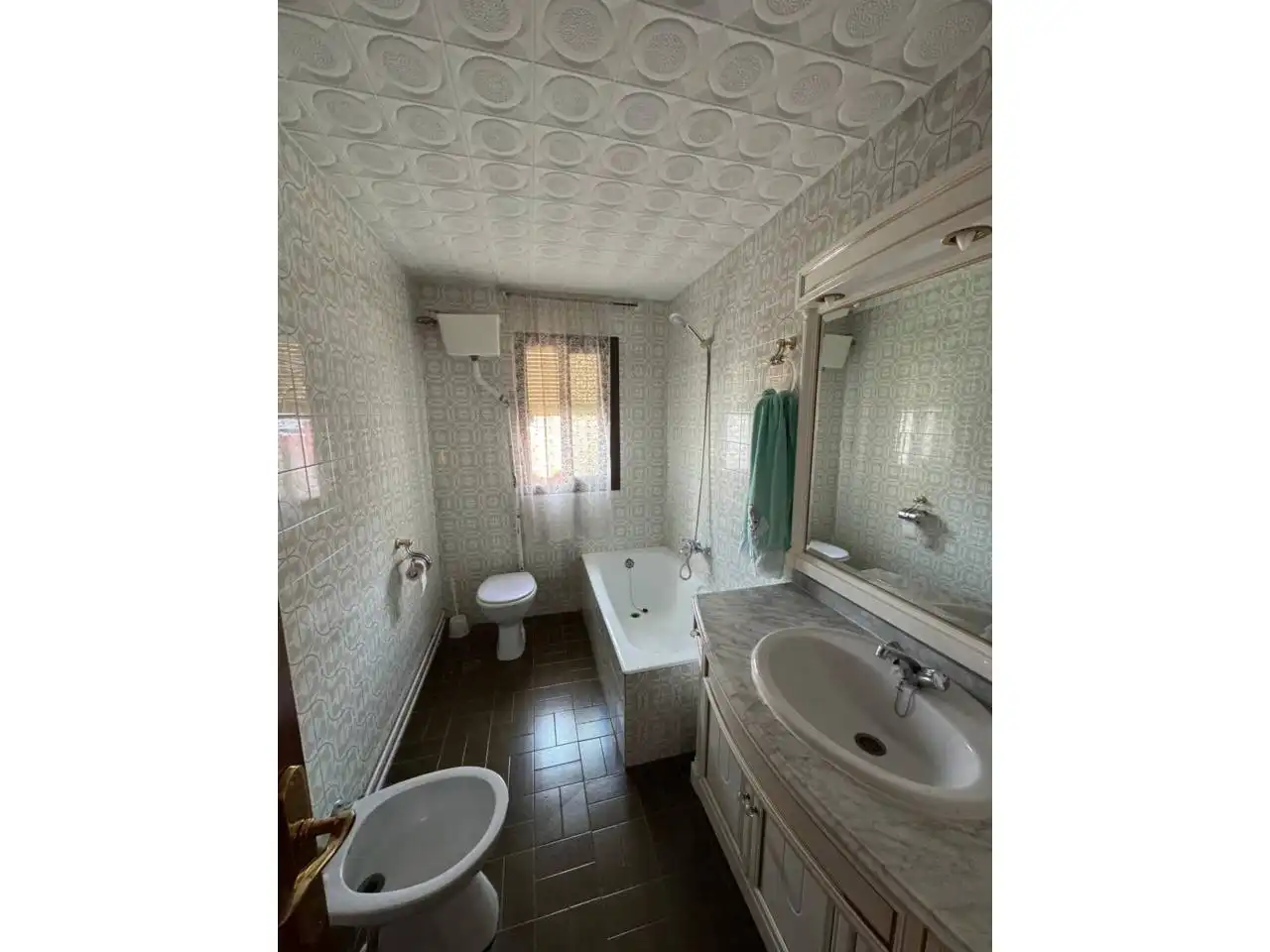 Baño de Casa o chalet en venta en Baza con Calefacción y Amueblado