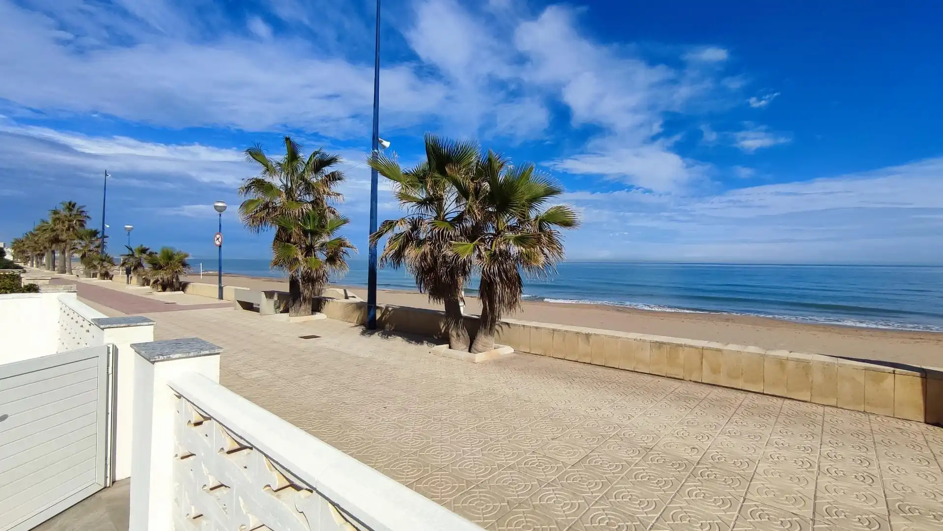 Exterior view of Houses for sale in Miramar  with Air Conditioner and Terrace