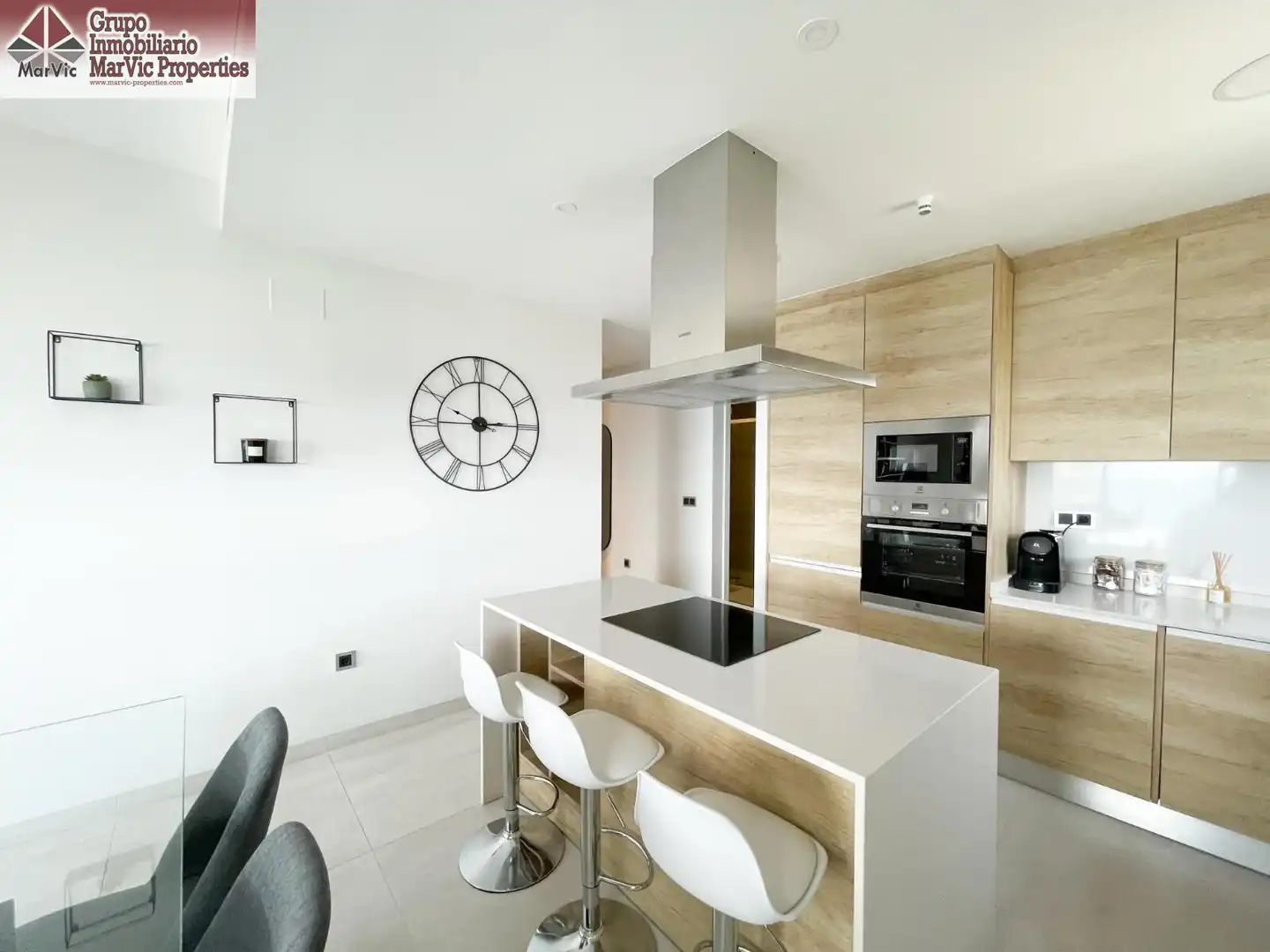 Küche von Wohnung zum Verkauf in Benidorm mit Terrasse, Möbliert und Gemeinschaftspool