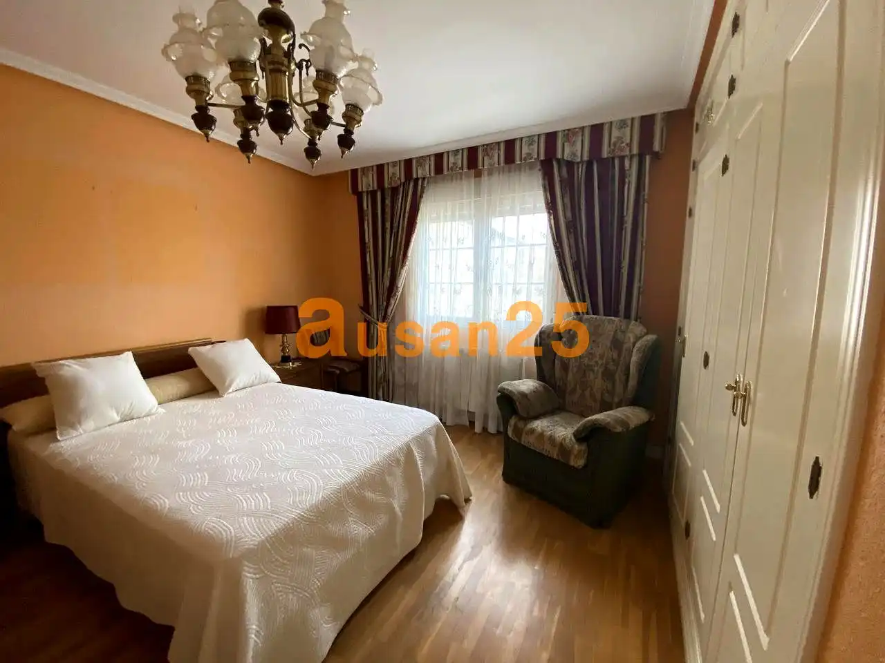 Schlafzimmer von Haus oder Chalet zum Verkauf in Fresnillo de las Dueñas mit Heizung, Parkett und Terrasse