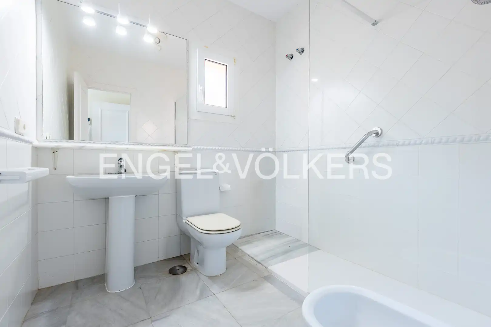 Baño de Casa o chalet en venta en Islantilla con Calefacción, Jardín privado y Terraza