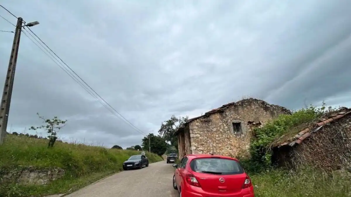 Residencial en venda en Caso
