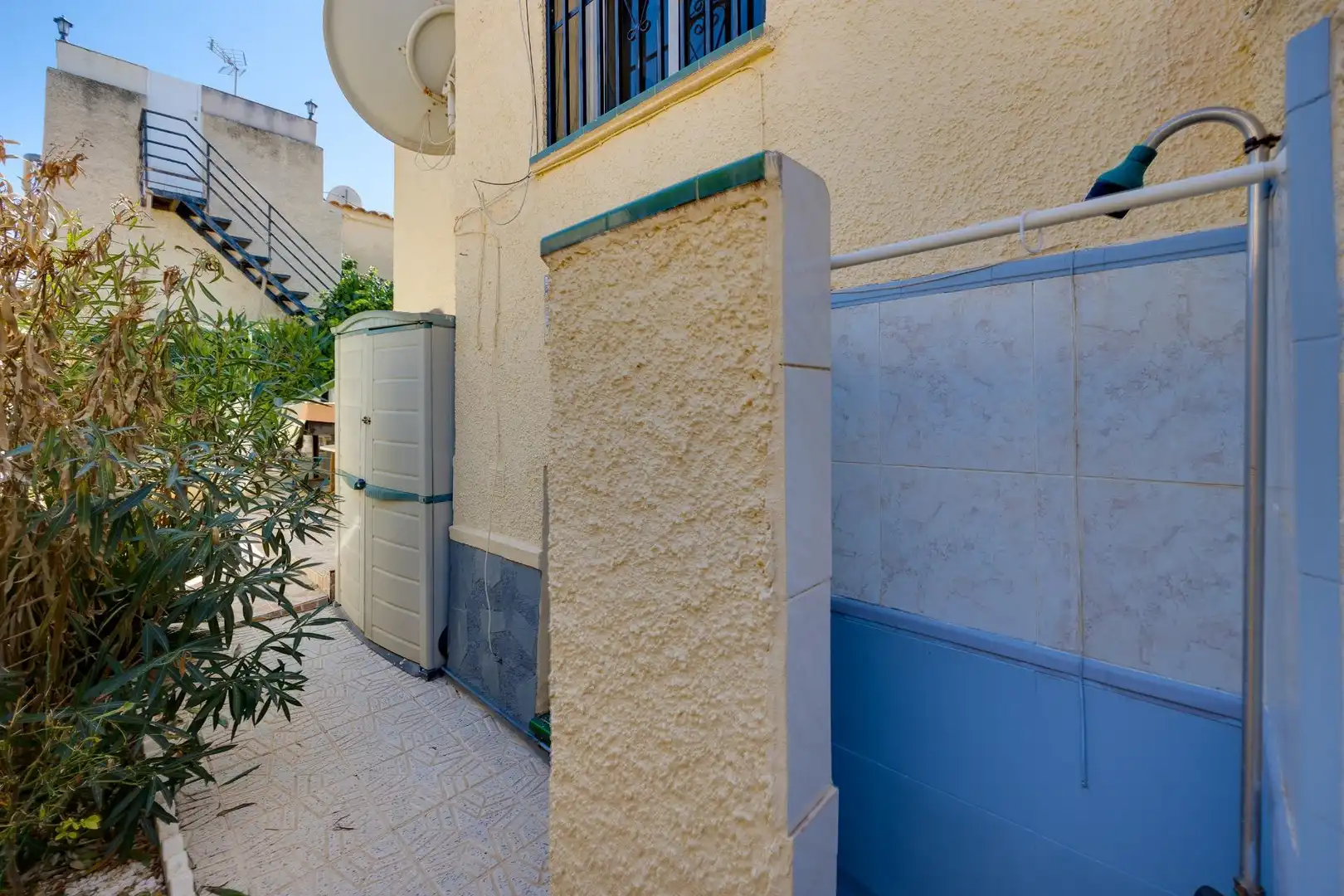Vista exterior de Casa o chalet en venta en San Fulgencio con Aire acondicionado, Calefacción y Jardín privado