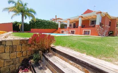 Garden of House or chalet for sale in La Línea de la Concepción  with Air Conditioner, Terrace and Swimming Pool