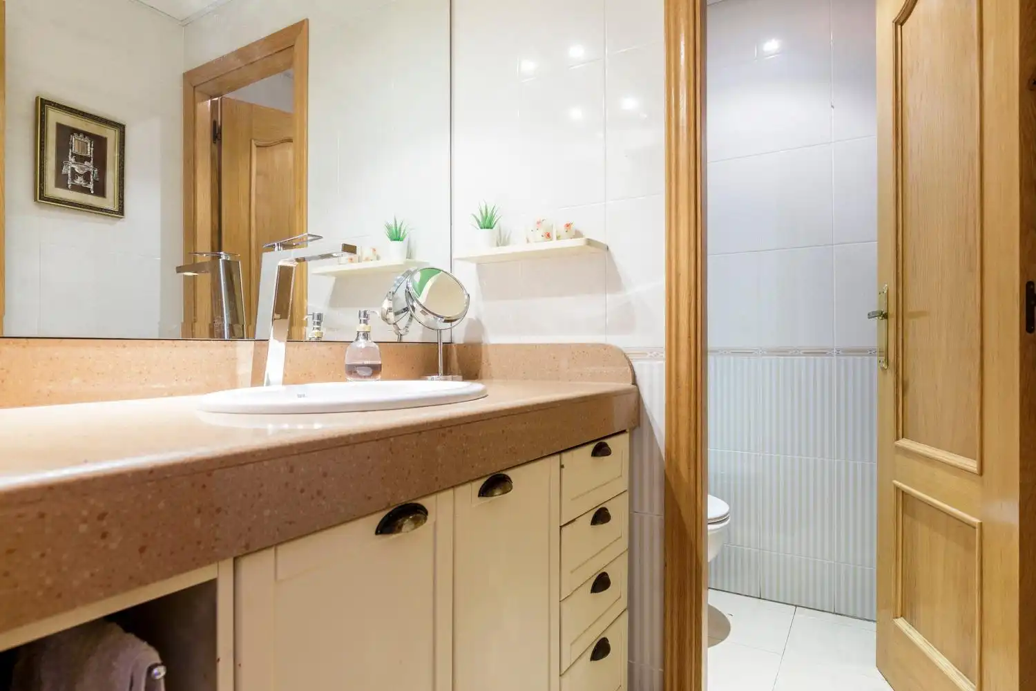 Bathroom of Detached homes for sale in Zaragoza  with Heating, Private garden and Terrace