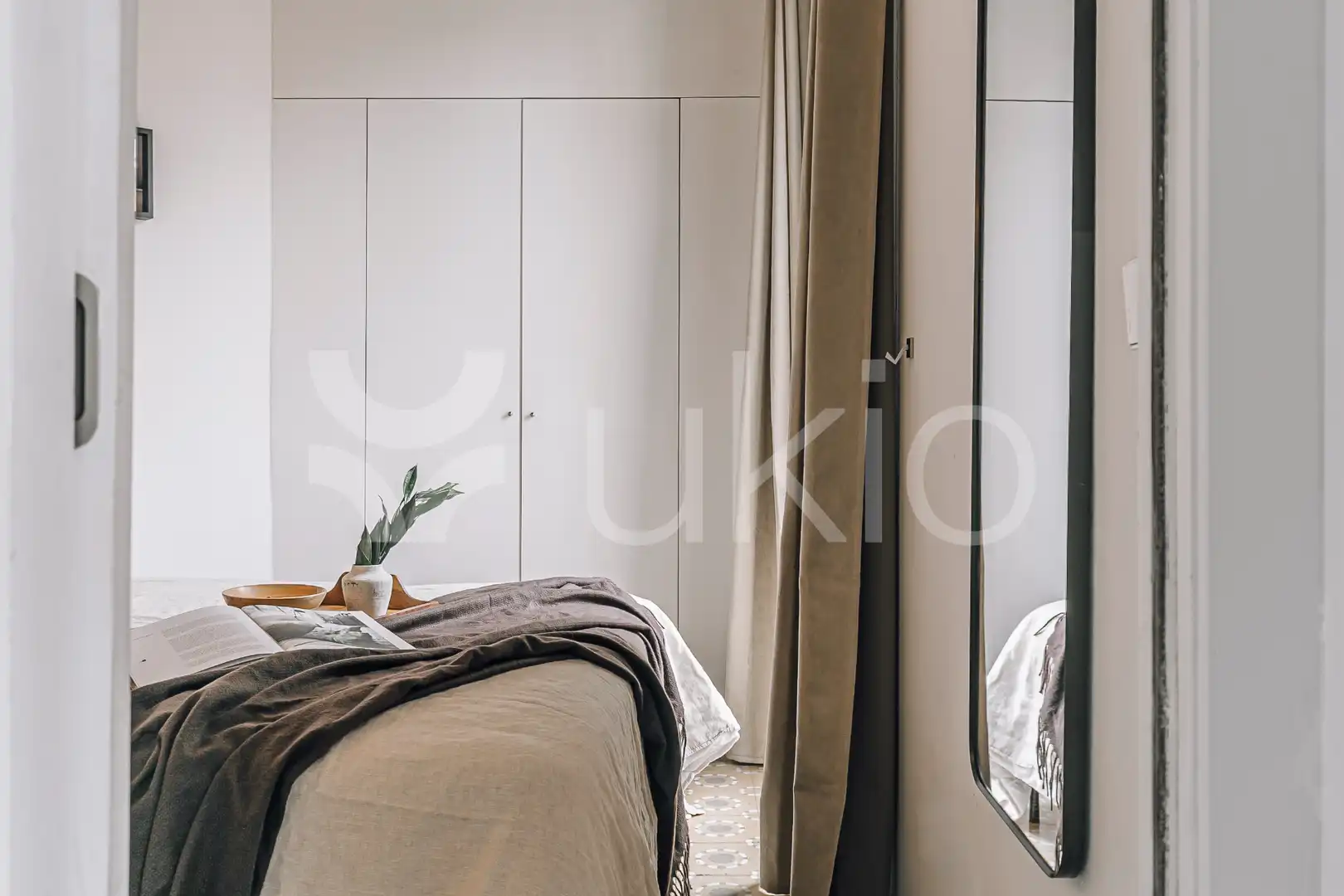 Schlafzimmer von Wohnungen zur Miete in Barcelona mit Klimaanlage, Heizung und Möbliert
