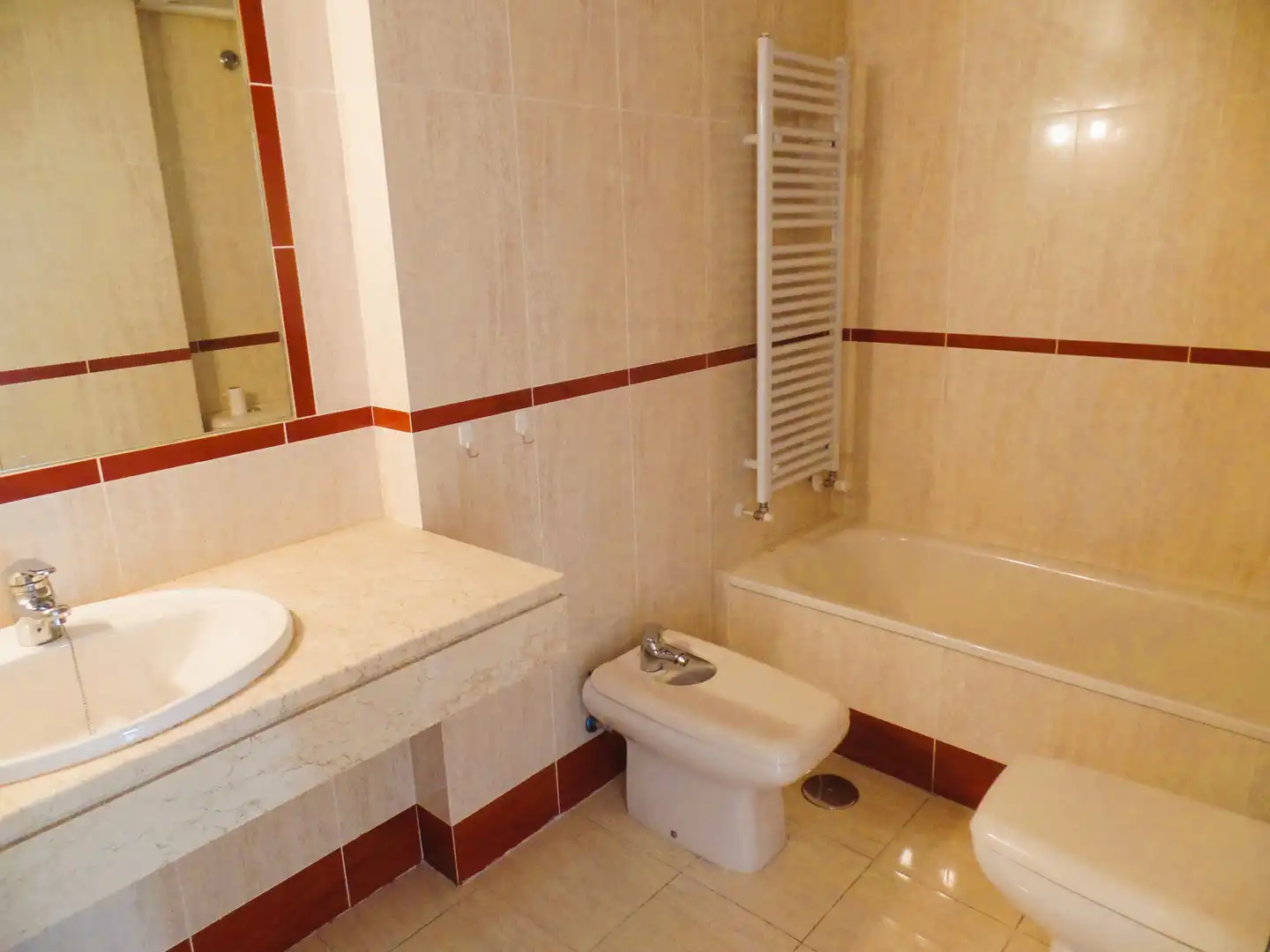 Baño de Piso en venta en Madrid con Aire acondicionado, Calefacción y Parquet