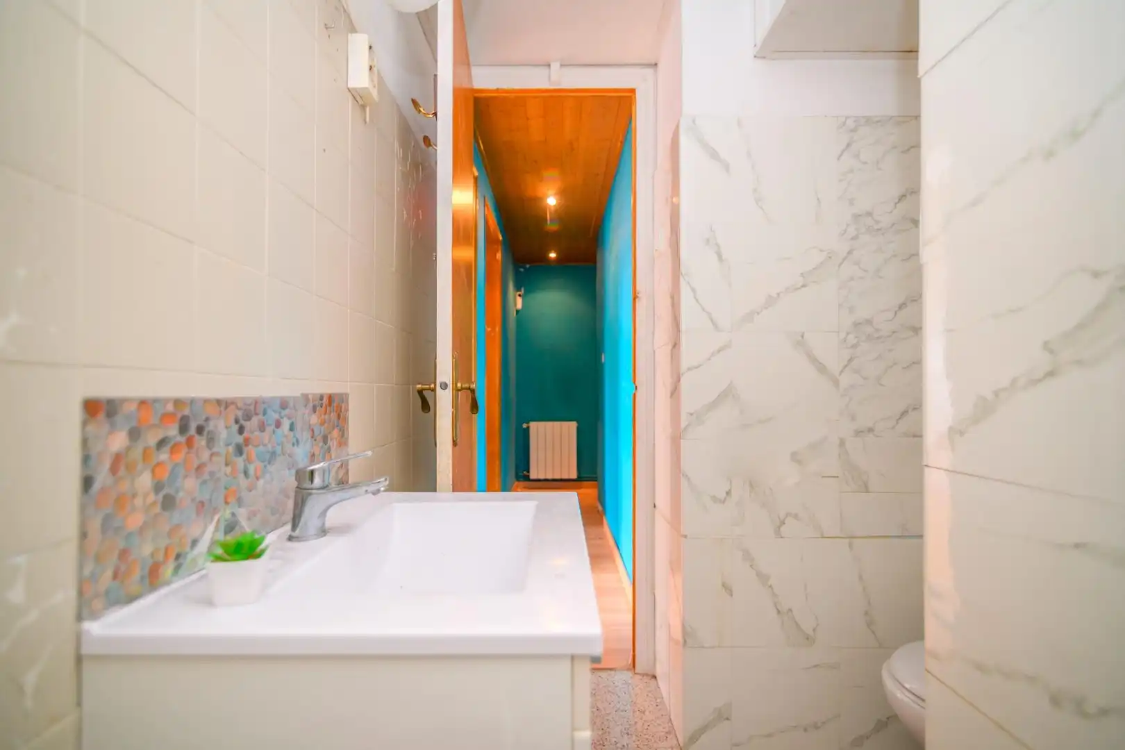 Bathroom of Flat for sale in Manresa  with Heating and Alarm