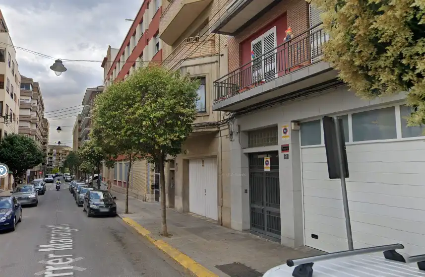 Local comercial en traspaso en Carrer Canonge Brugulat, imagen 2
