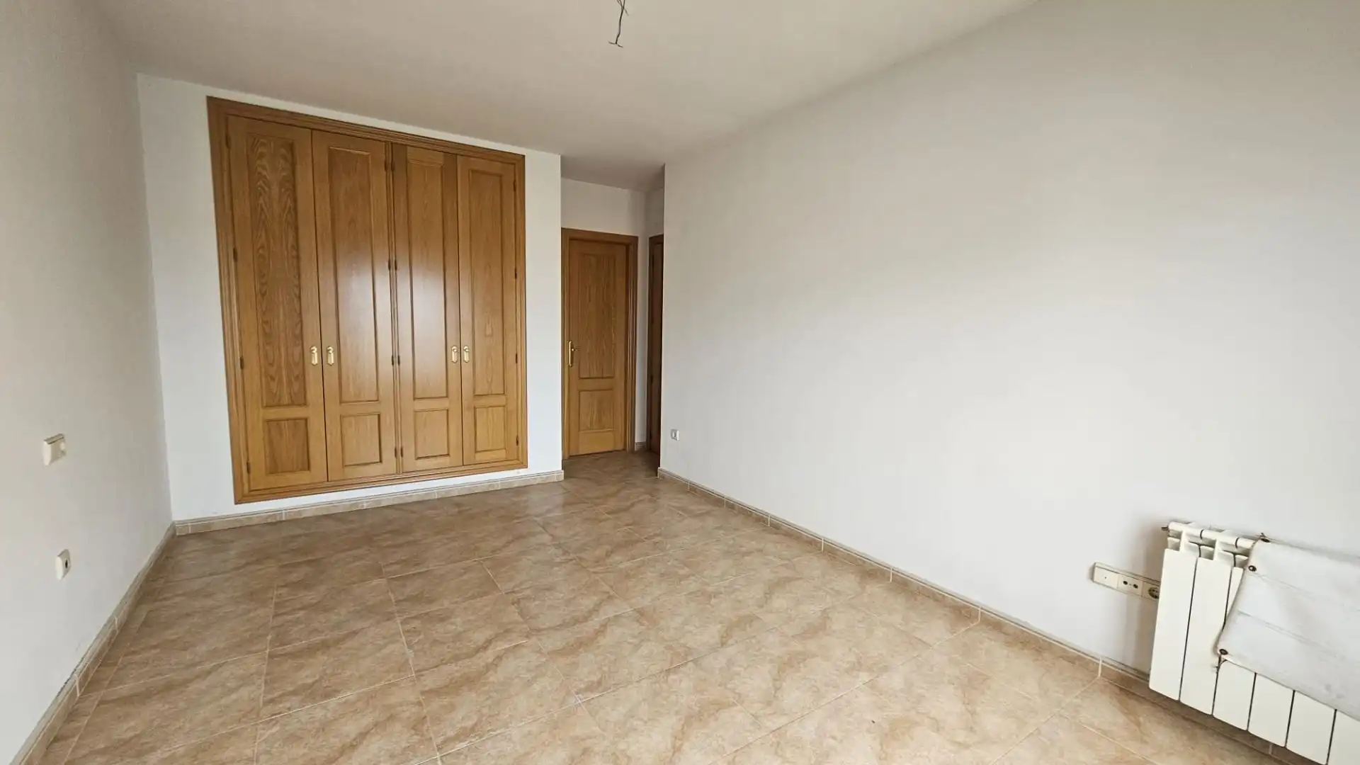 Habitación de Piso en venta en Torrijos con Calefacción, Terraza y Trastero