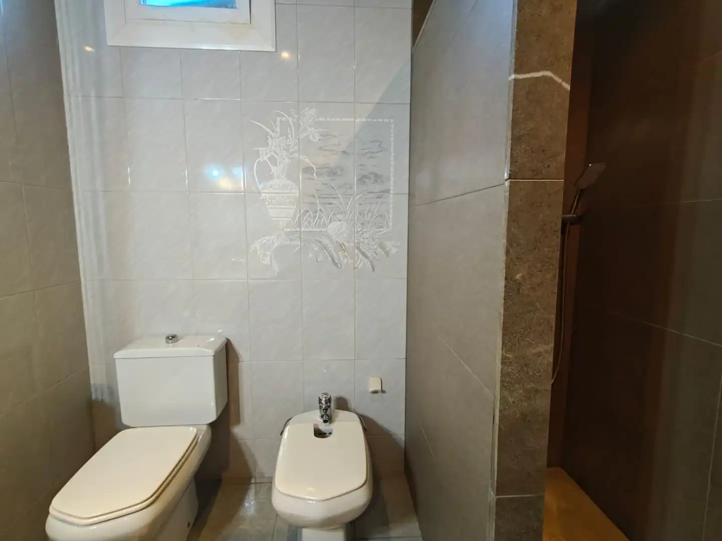 Bathroom of Detached homes for sale in Vilobí d'Onyar  with Air Conditioner, Heating and Terrace