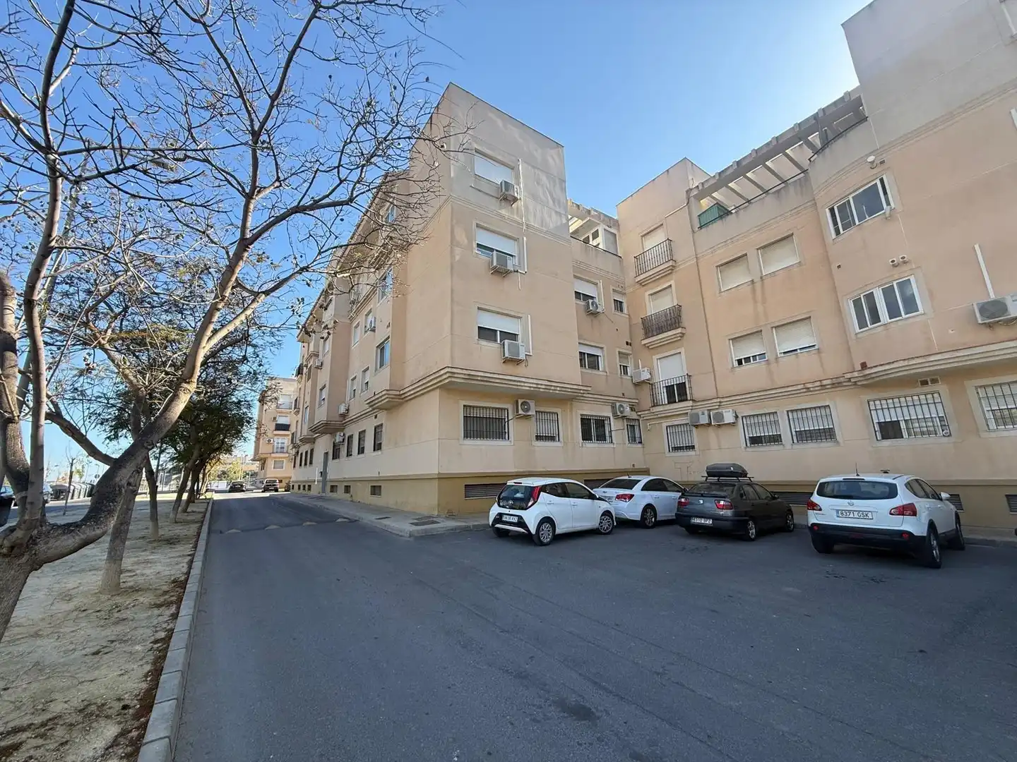 Pis amb piscina en venda a Calle RIO ALMANZORA