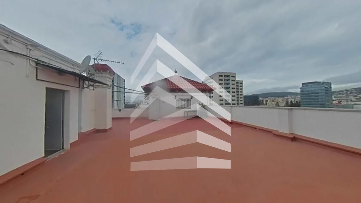 Terrassa de Pis en venda en Cornellà de Llobregat amb Terrassa