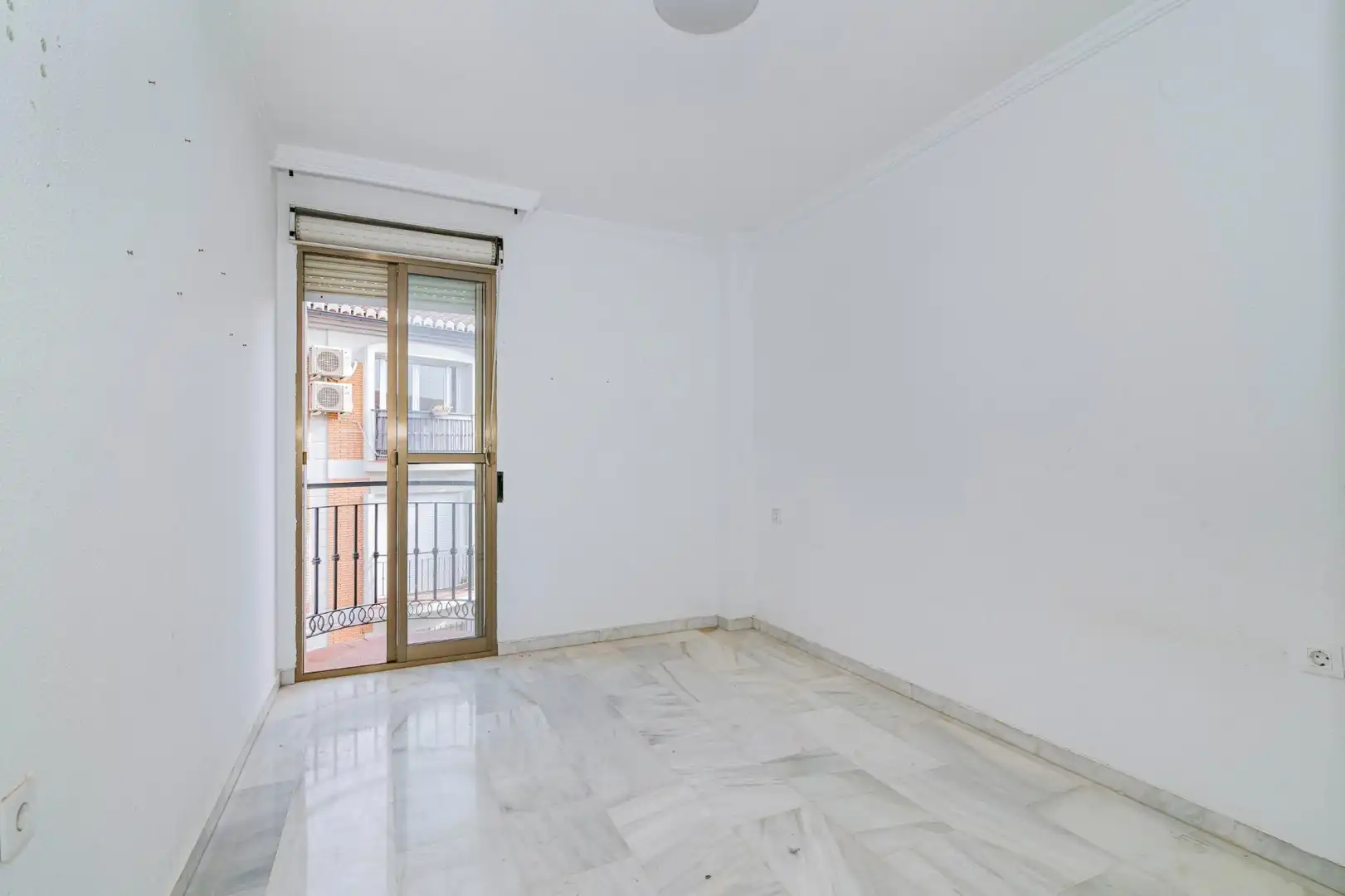 Flat with terrace for sale in Calle Virgen de las Nieves, imagen 9