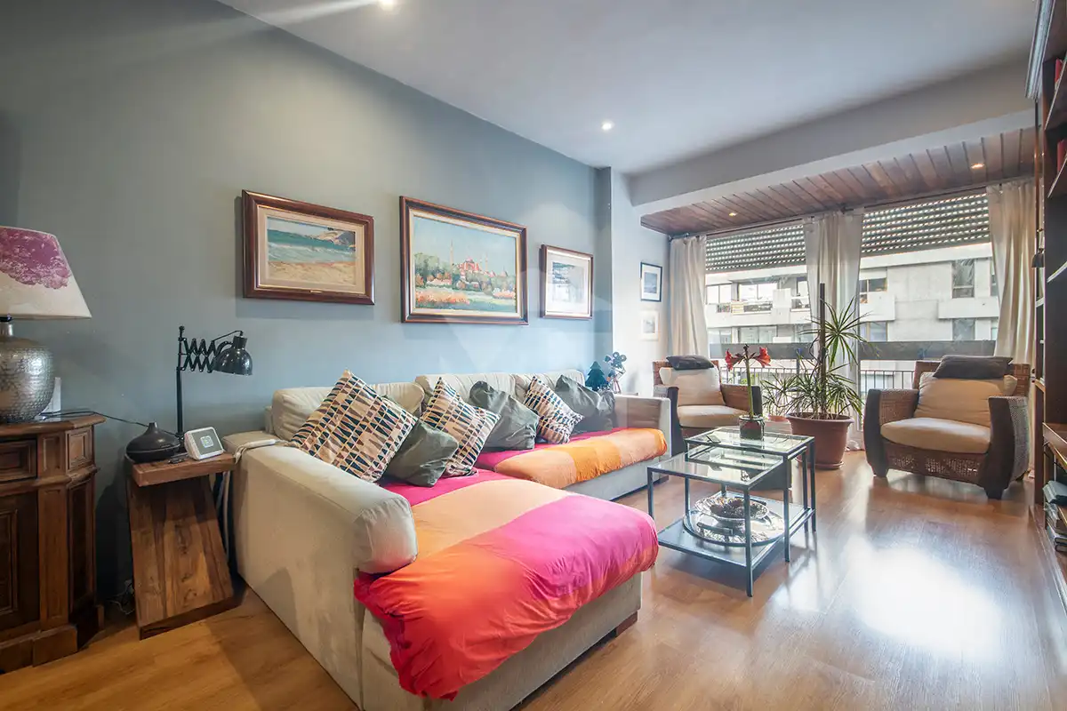 Living room of Flat for sale in Barcelona  with Air Conditioner and Heating