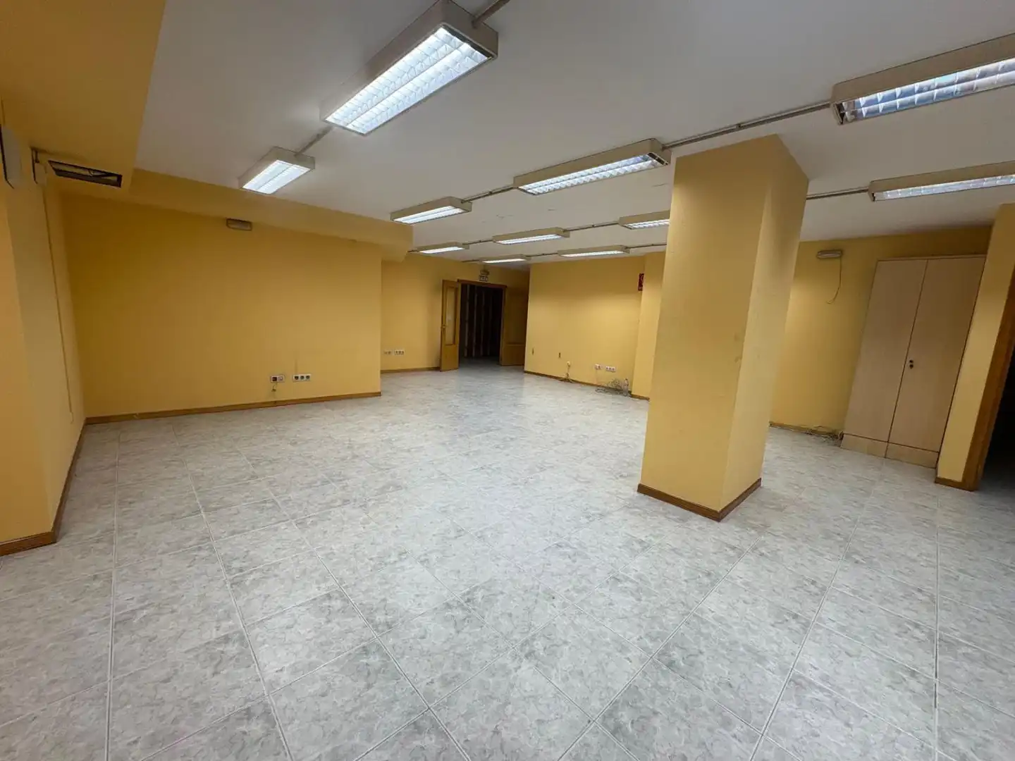 Oficina de alquiler en Oviedo 