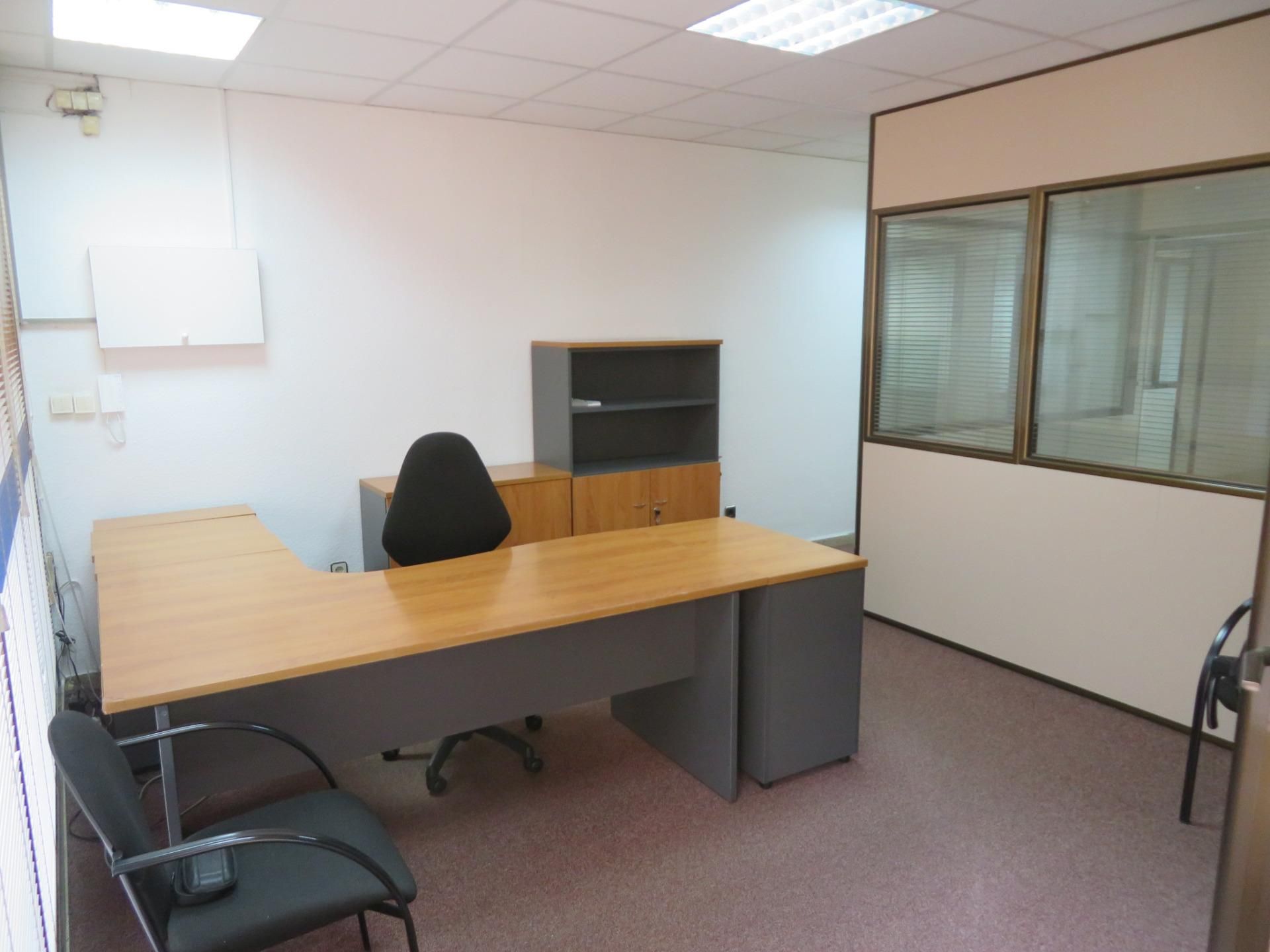 Office for sale in  Barcelona Capital  with Air Conditioner