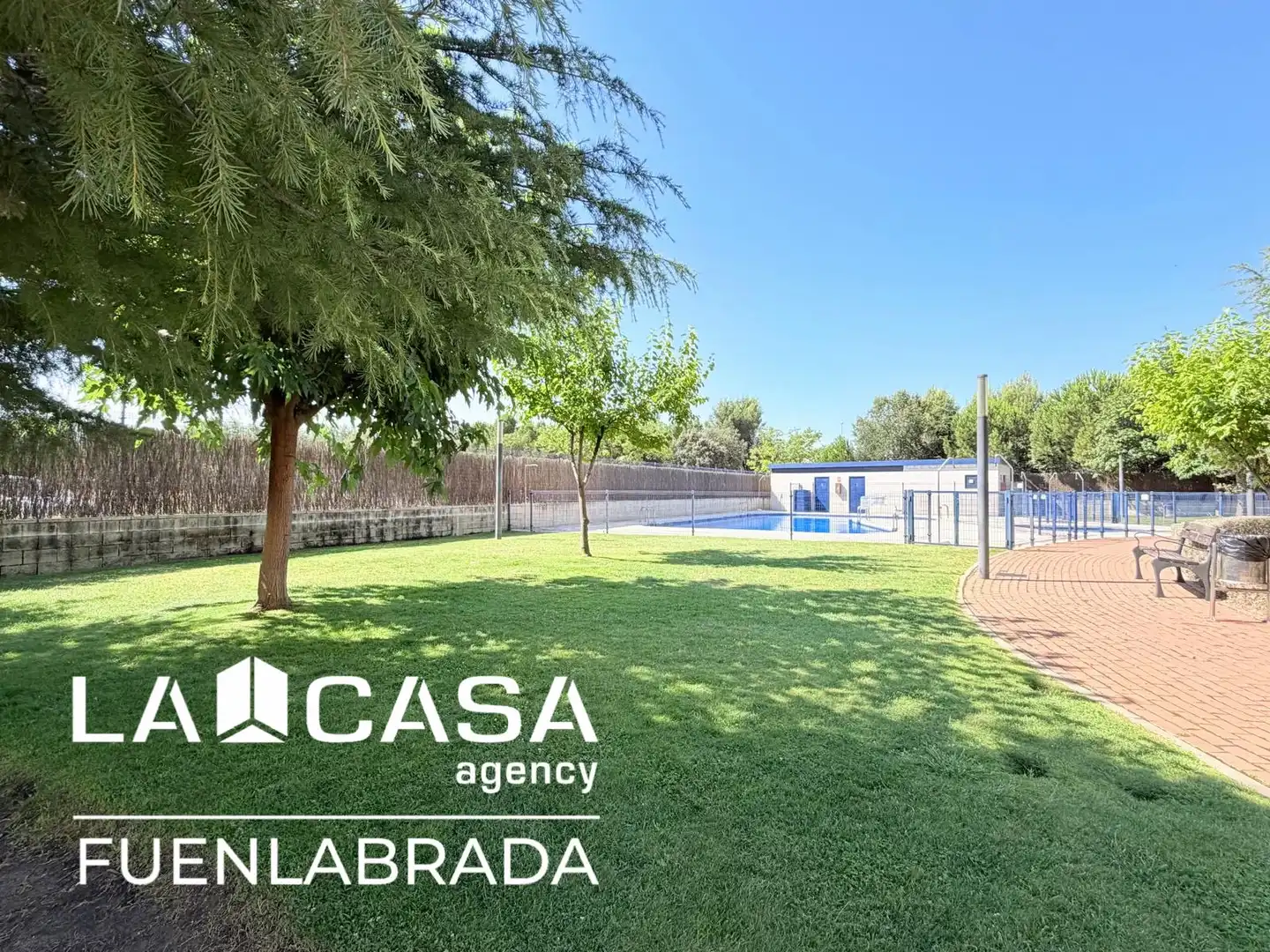 Jardín de Piso en venta en Fuenlabrada con Aire acondicionado, Trastero y Piscina