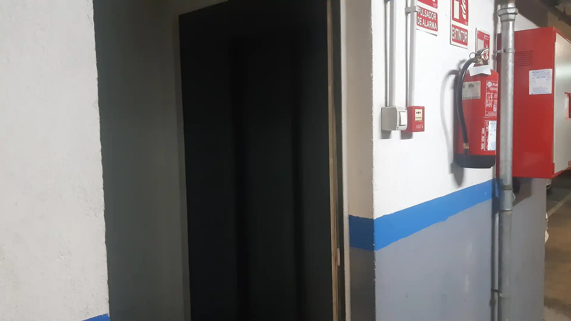 Einzelparkplatz mit Aufzug zur Miete in Carrer de les Planes, imagen 5