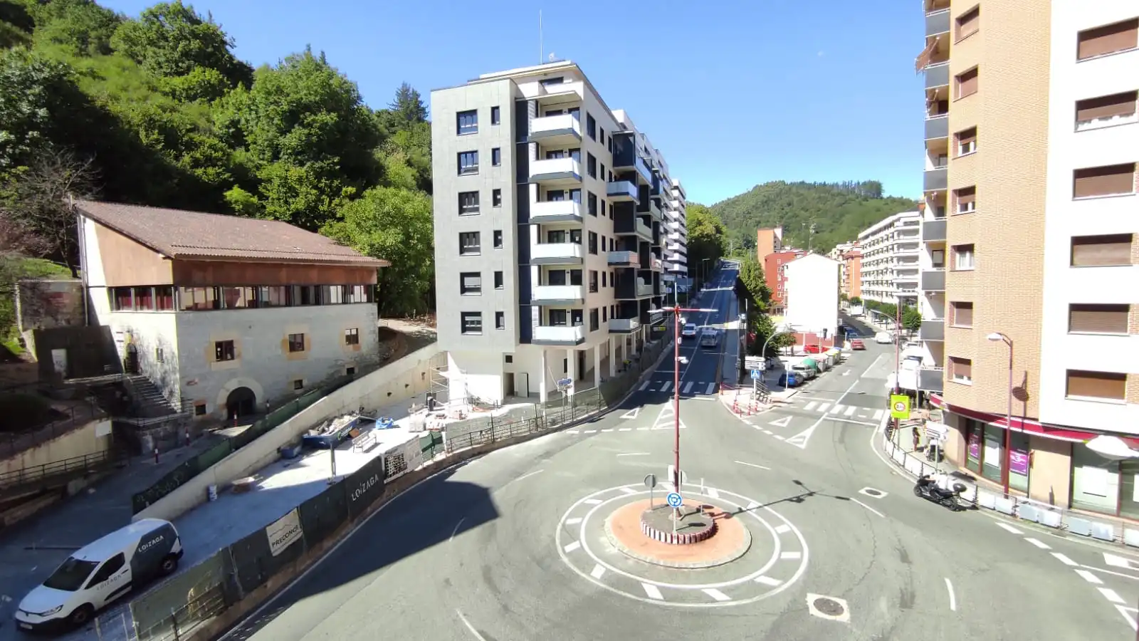 Exterior view of Flat for sale in Ermua  with Furnished and Balcony