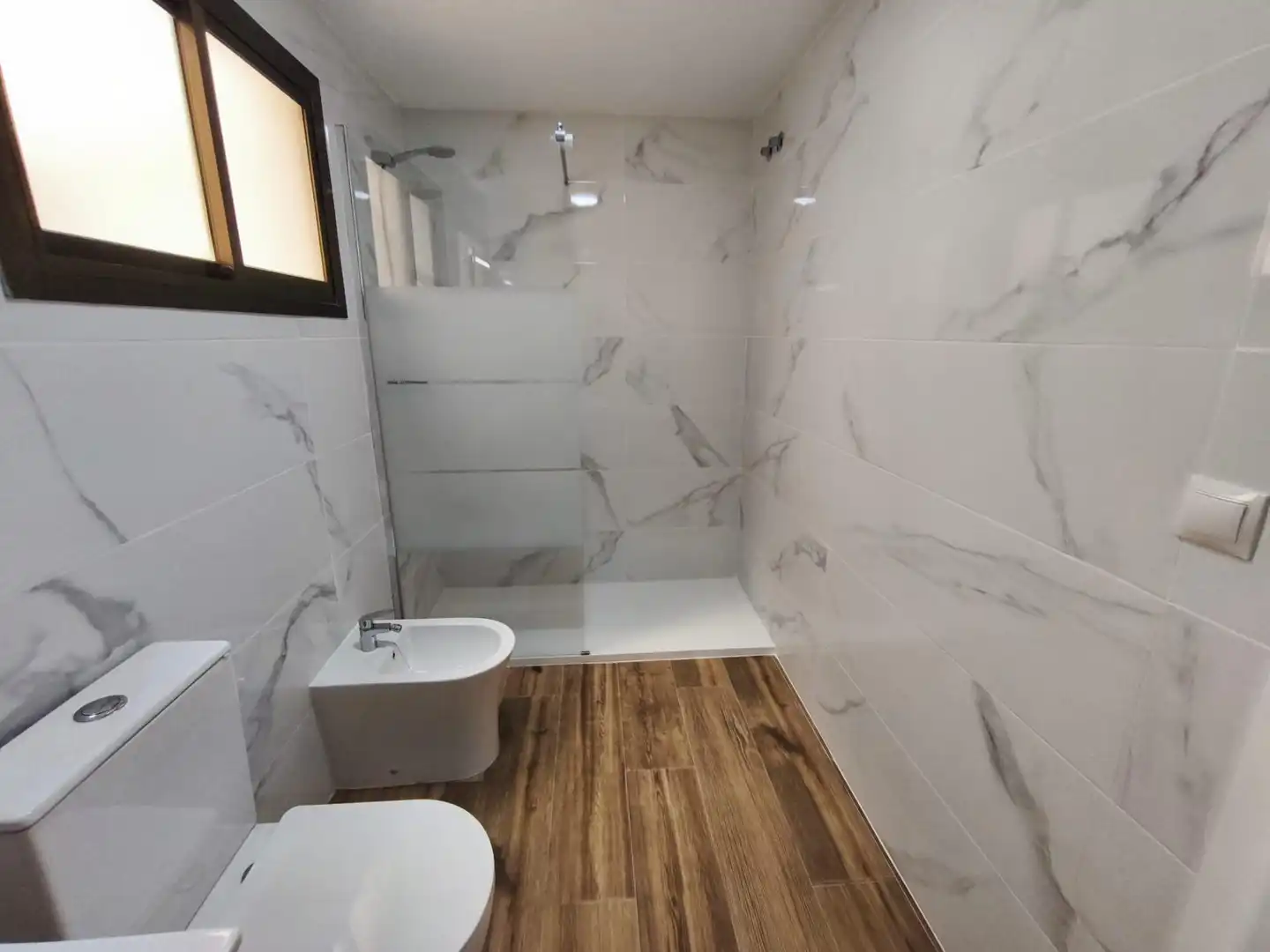 Appartamento in vendita a Avenida ANCHA CASTELAR, imagen 2