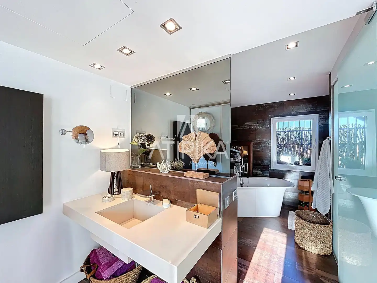 Badezimmer von Maisonette zum Verkauf in Barcelona mit Klimaanlage, Heizung und Terrasse