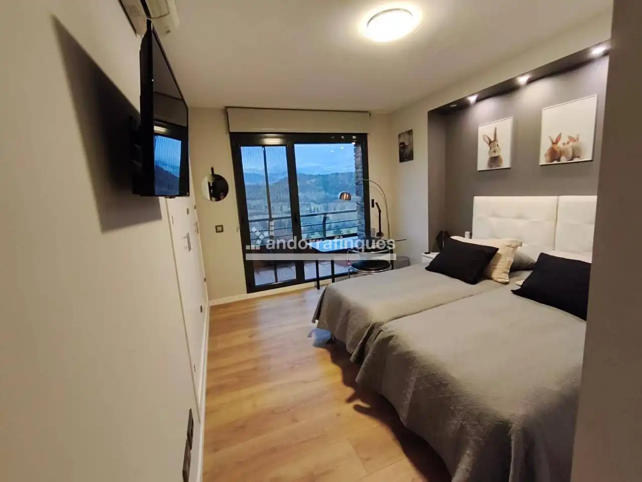 Habitación de Apartamento en venta en Montferrer i Castellbò con Aire acondicionado, Terraza y Trastero
