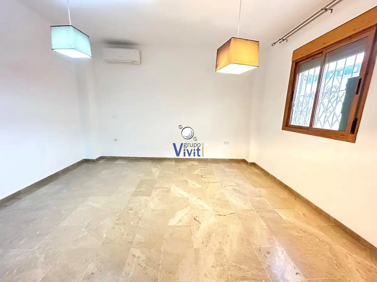 Sala de estar de Casa o chalet de alquiler en Alcalá de Guadaira con Terraza, Trastero y Amueblado